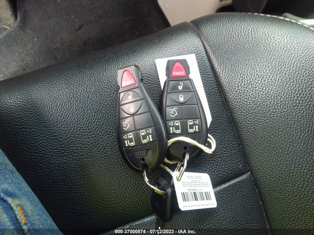 2C4RC1BG6FR577144 Chrysler Town & Country Touring