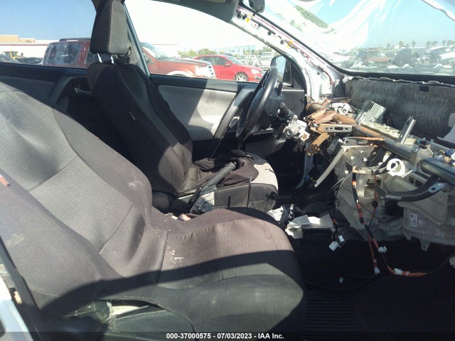 Toyota Rav4 Xle 2017 JTMWFREV7HJ103908 Image 7