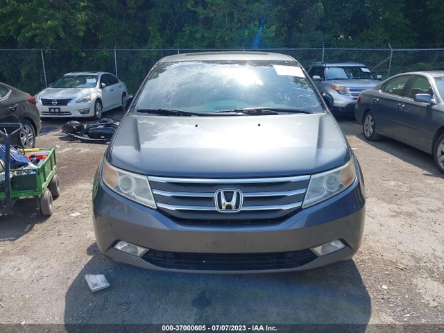 2011 HONDA ODYSSEY TOURING VIN: 5FNRL5H90BB042283