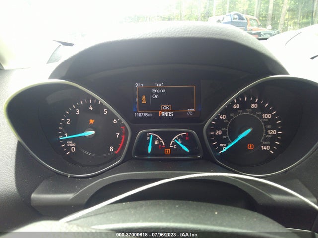 2017 FORD ESCAPE SE VIN: 1FMCU9G90HUD25211