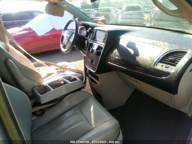 2C4RC1CG9ER183151 Chrysler Town & Country Touring-l