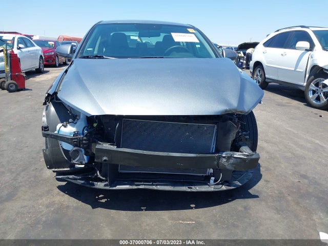 Hyundai ELANTRA SE 2017 KMHD74LF6HU383558 Image 4