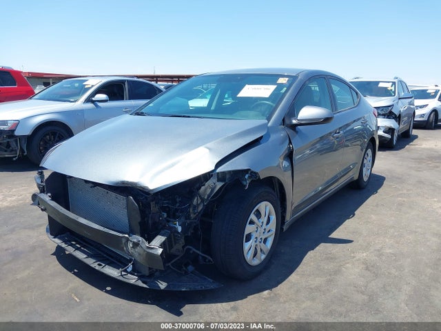 Hyundai ELANTRA SE 2017 KMHD74LF6HU383558 Image 2