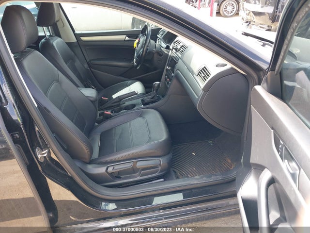 1VWAS7A3XFC080346 Volkswagen Passat 1.8t Limited Edition