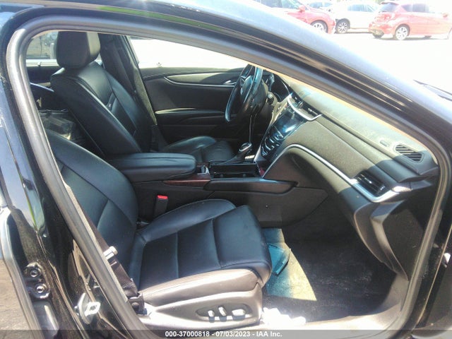 2G61U5S3XH9125007 Cadillac Xts Livery Package