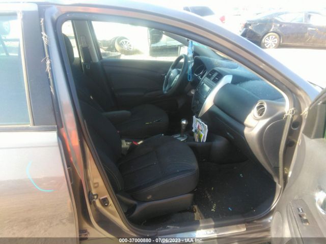 3N1CN7AP3FL915765 Nissan VERSA SV