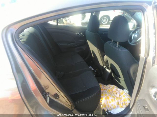 3N1CN7AP3FL915765 Nissan VERSA SV