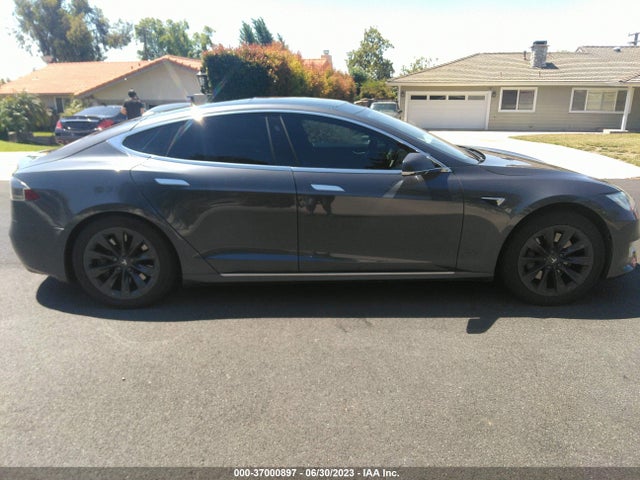 5YJSA1E22HF185798 Tesla Model S 100d/90d/75d/60d/p100d