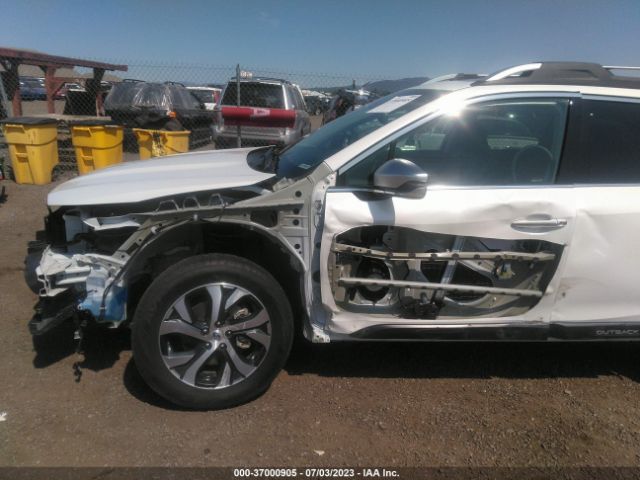 4S4BTAPCXN3215635 Subaru Outback Touring