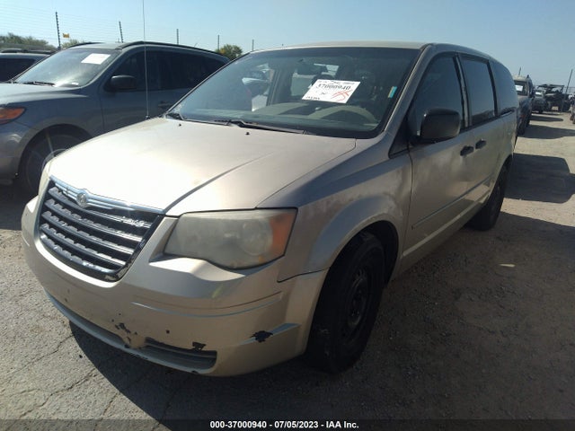 2008 CHRYSLER TOWN & COUNTRY LX VIN: 2A8HR44H68R727220