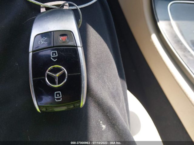 WDDZF4JB8HA030369 Mercedes-Benz E-class E 300