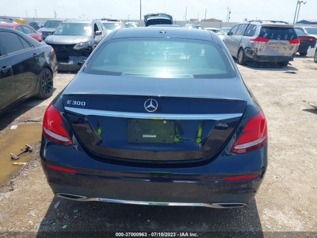WDDZF4JB8HA030369 Mercedes-Benz E-class E 300