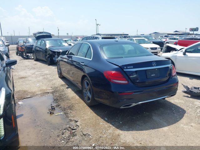 WDDZF4JB8HA030369 Mercedes-Benz E-class E 300