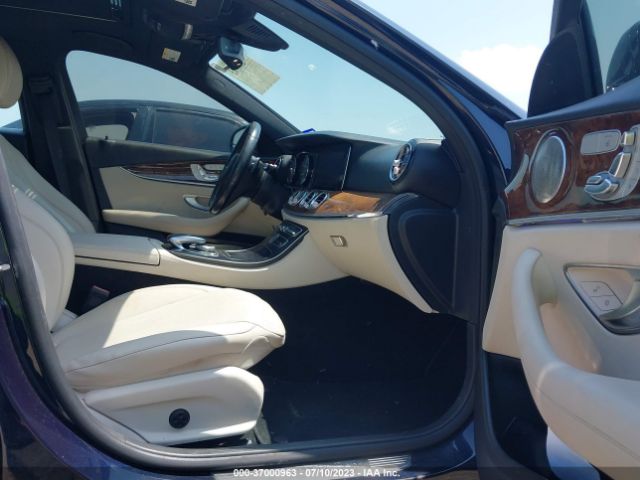 WDDZF4JB8HA030369 Mercedes-Benz E-class E 300