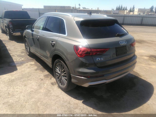 WA1AUCF34M1082630 Audi Q3 PREMIUM