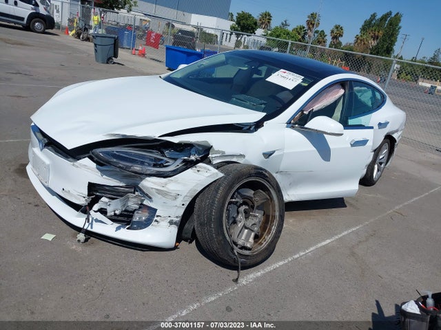Tesla Model S 70 Kwh 2016 5YJSA1E1XGF161013 Image 2