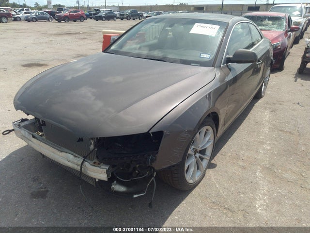 Audi A5 Premium Plus 2014 WAULFAFRXEA049468 Image 2
