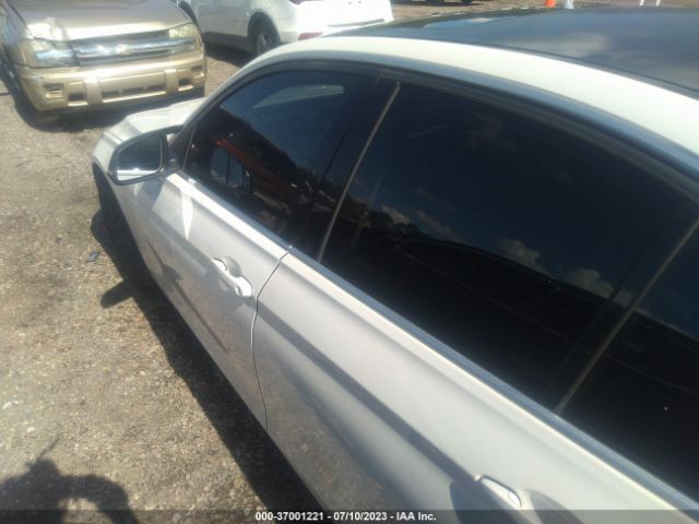 WBA3B3C52EJ981768 BMW 3 Series 328i Xdrive