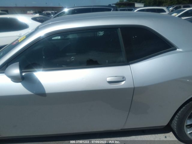 2C3CDZJG4NH159791 Dodge Challenger Gt