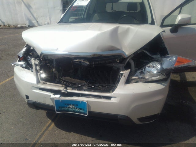 JF2SJAEC0EH548492 Subaru Forester 2.5i Premium