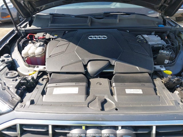 WA1AXAF7XLD000203 Audi Q7 PREMIUM
