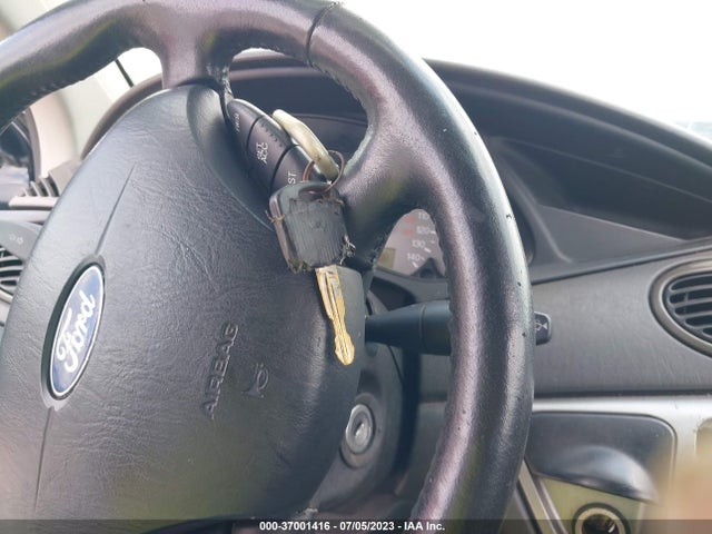 2003 FORD FOCUS ZX3 VIN: 3FAFP31353R115428