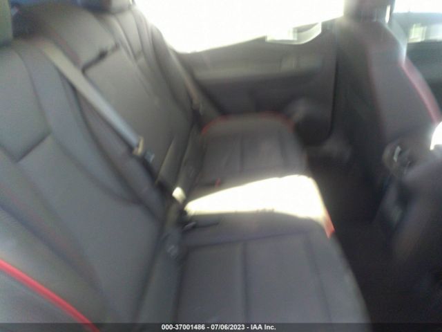 LRBFZNR4XPD057892 Buick Envision Essence