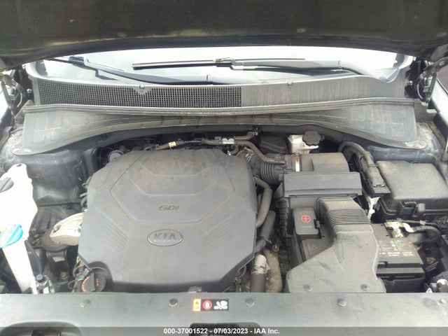 2019 KIA SORENTO LX V6 VIN: 5XYPG4A53KG482181
