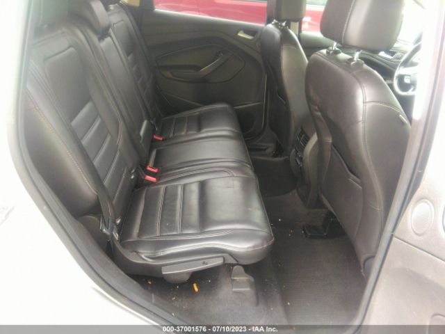 1FMCU0J93HUC37421 Ford Escape Titanium
