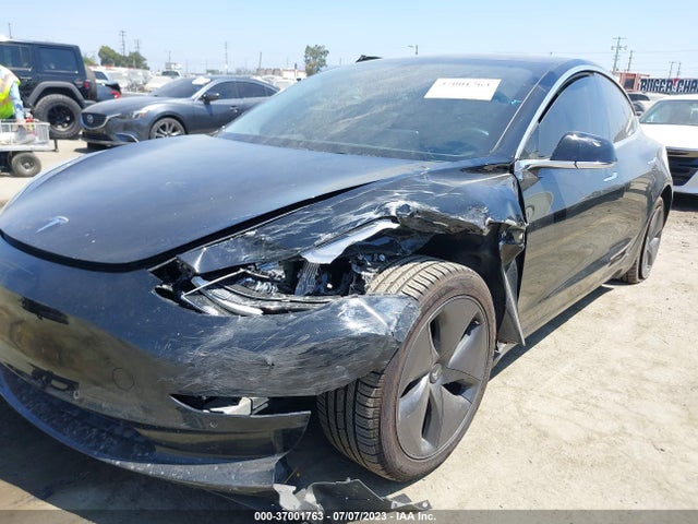 Tesla Model 3 Range Battery 2018 5YJ3E1EA1JF056618 Image 13