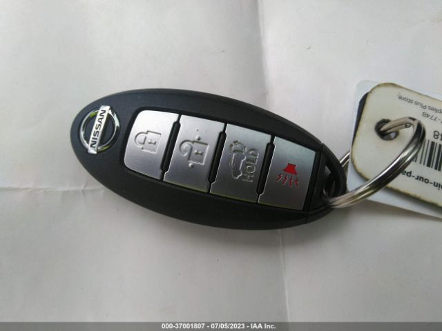 5N1AT2MV2FC916940 Nissan Rogue Sl