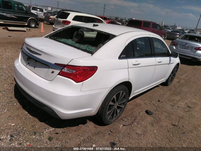 Chrysler 200 Touring 2014 1C3CCBBB6EN175625 Image 4