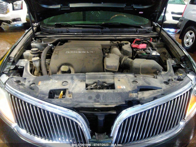 2016 Lincoln MKS, VIN: 1LNHL9DK2GG600008