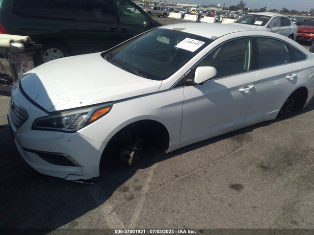 2017 HYUNDAI SONATA 2.4L VIN: 5NPE24AF2HH557520
