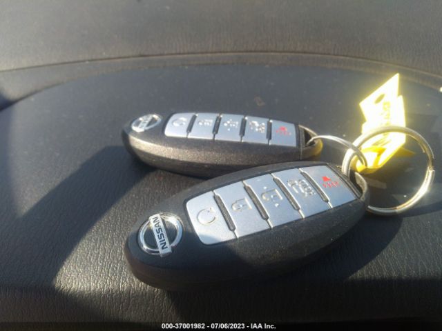 5N1AR2MM3FC688095 Nissan Pathfinder Sl