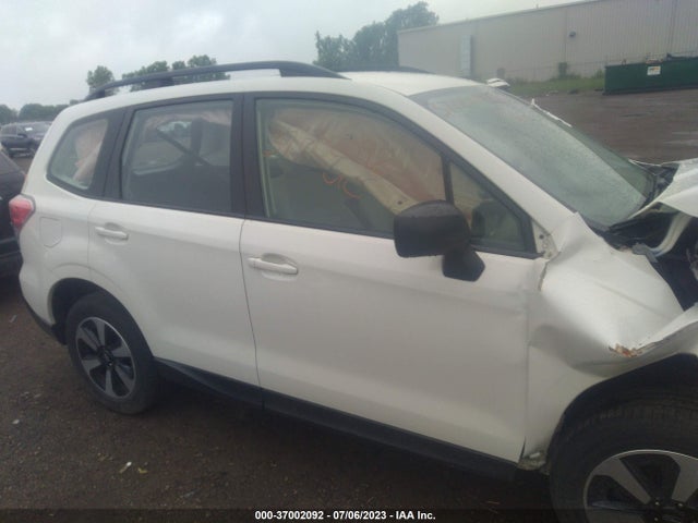 2018 SUBARU FORESTER VIN: JF2SJABC9JH400016