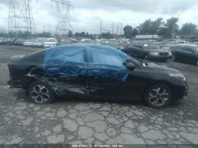 3KPF24AD0KE047570 KIA Forte Lxs