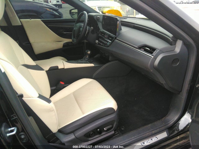 58ADA1C17NU022042 Lexus Es Es 300h
