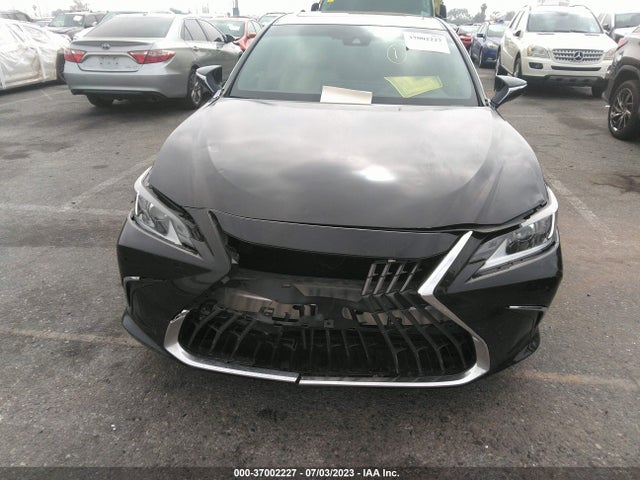 58ADA1C17NU022042 Lexus Es Es 300h