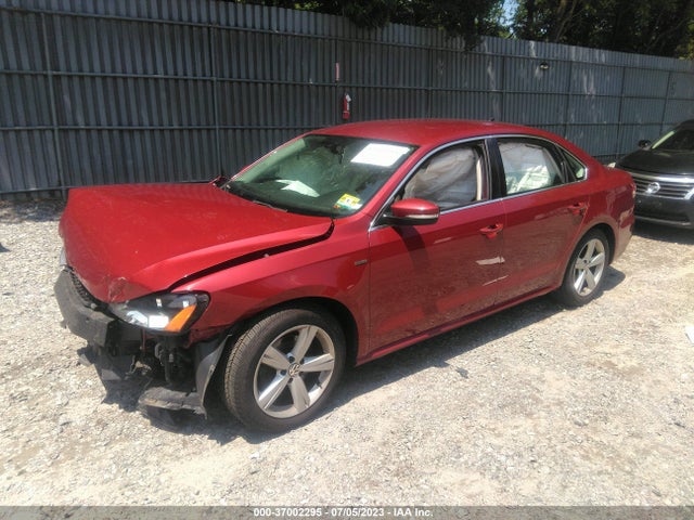 Aukcja sprzedaży 2015 Volkswagen Passat 1.8t Limited Edition, vin: 1VWAT7A35FC094121, numer aukcji: 37002295