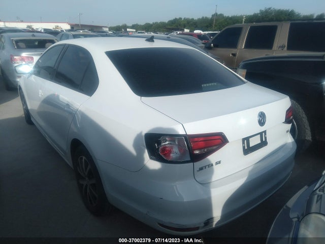 3VWD67AJ3GM215974 Volkswagen Jetta Sedan 1.4t Se