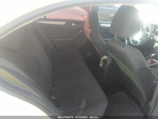 3VWD67AJ3GM215974 Volkswagen Jetta Sedan 1.4t Se