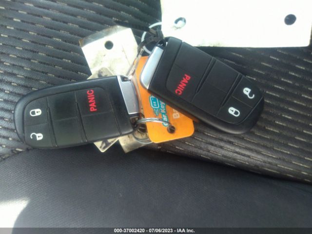 3C4PDDBGXGT210574 Dodge Journey Sxt