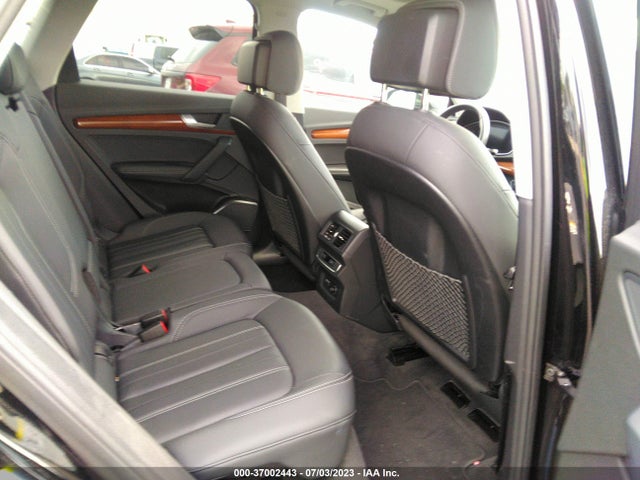 WA1BAAFY9M2128380 Audi Q5 Premium Plus