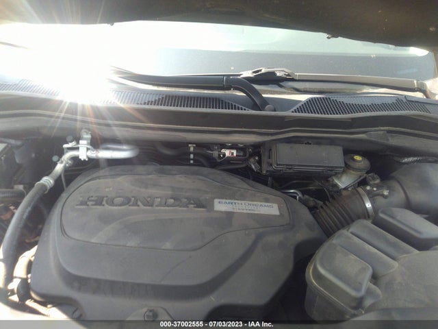 Honda Pilot Touring 2017 5FNYF5H95HB033185 Image 10