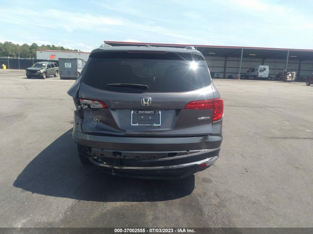 Honda Pilot Touring 2017 5FNYF5H95HB033185 Image 16