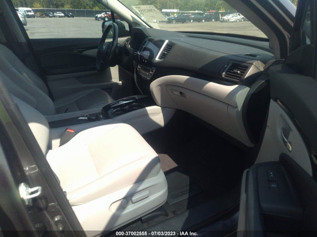 Honda Pilot Touring 2017 5FNYF5H95HB033185 Image 5