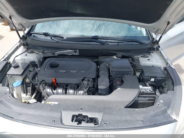 2015 HYUNDAI SONATA 2.4L SE VIN: 5NPE24AF5FH149929