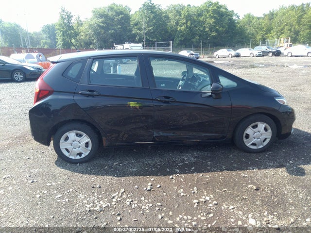Honda FIT LX 2015 3HGGK5H54FM719748 Image 13