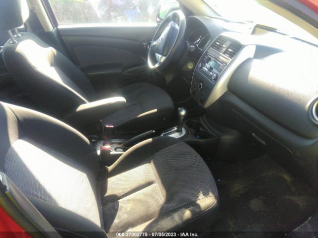 3N1CN7APXFL817820 Nissan VERSA SV